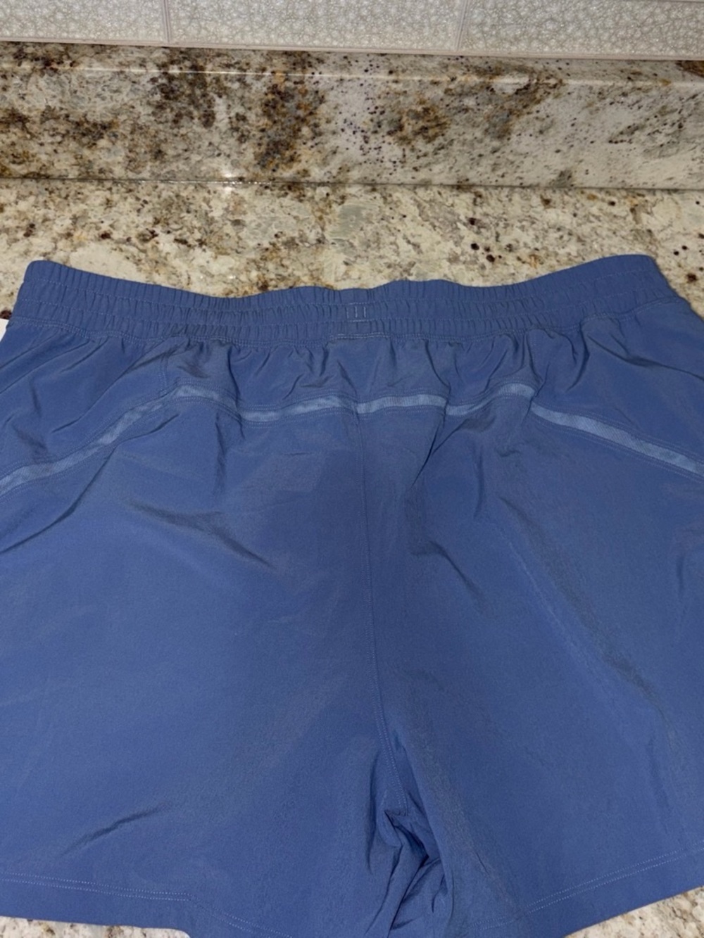 Lululemon Men's 5” Shorts - Picture 2 of 4